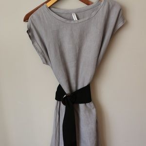 grey linen dress and colorful heart scarf